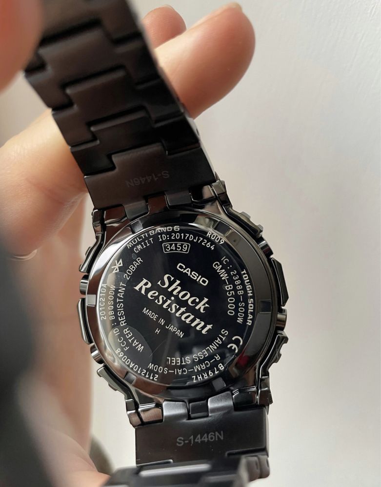 Мужские часы Casio G-Shock GMWB5000GD-1 Bluetooth Solar новые оригинал