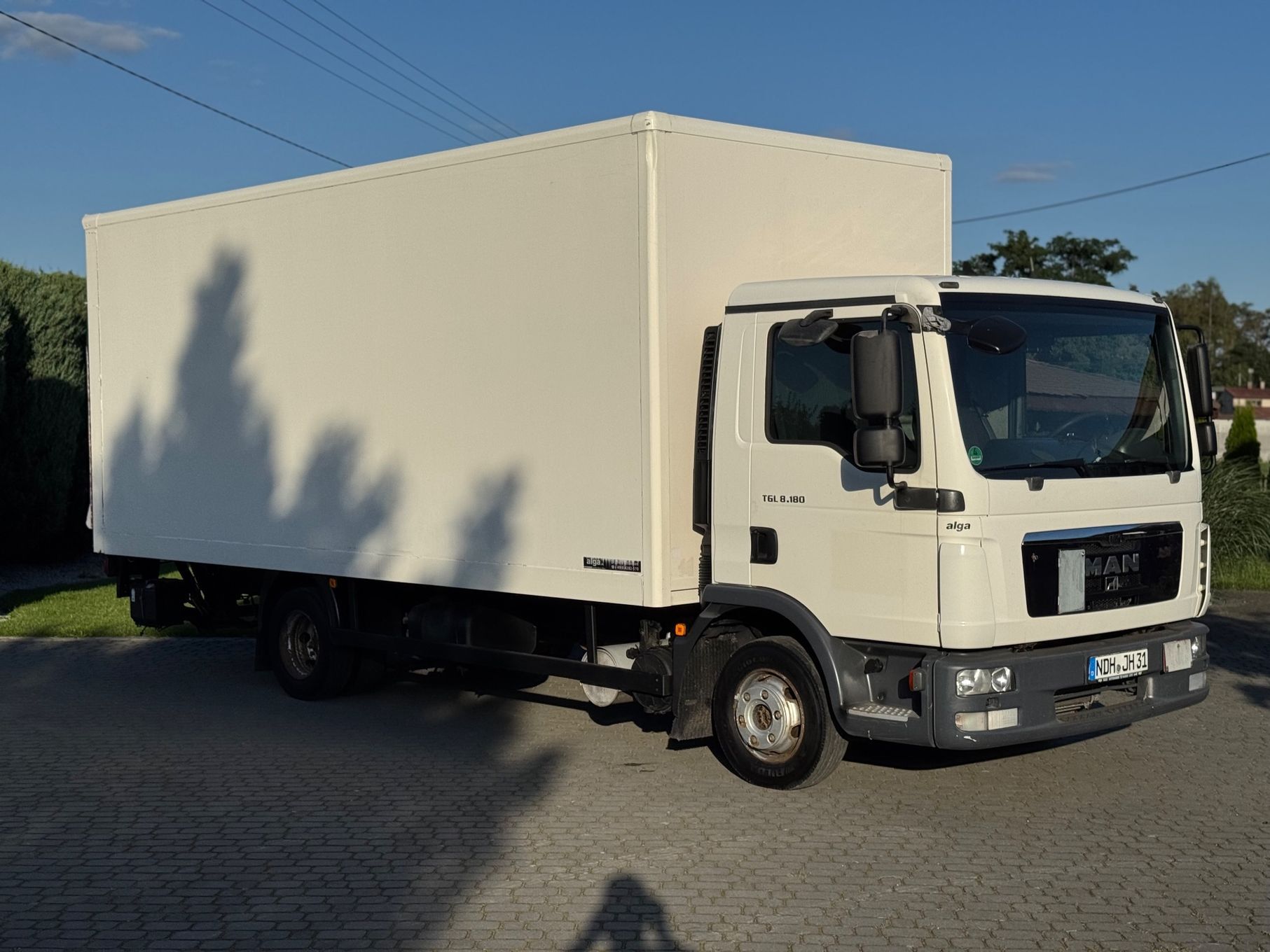MAN TGL 8.180