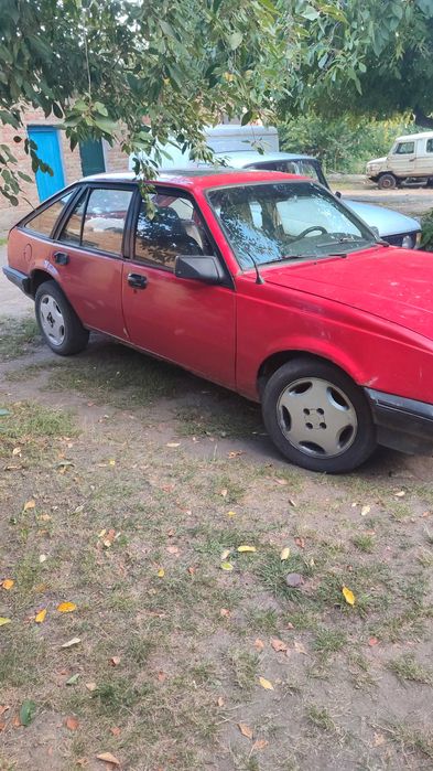 Продам надійну і просту у ремонті машину, їде дуже бодро 2.0 інжектор