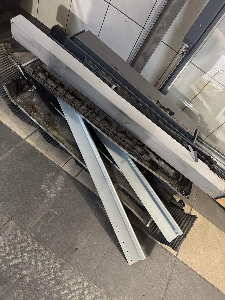 Velux okna dachowe używane Model GGL M06