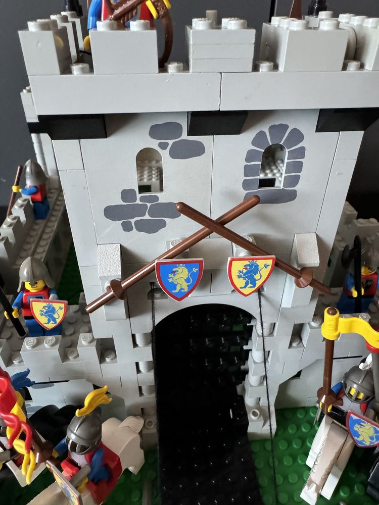 Lego 6080 siwy zamek castle