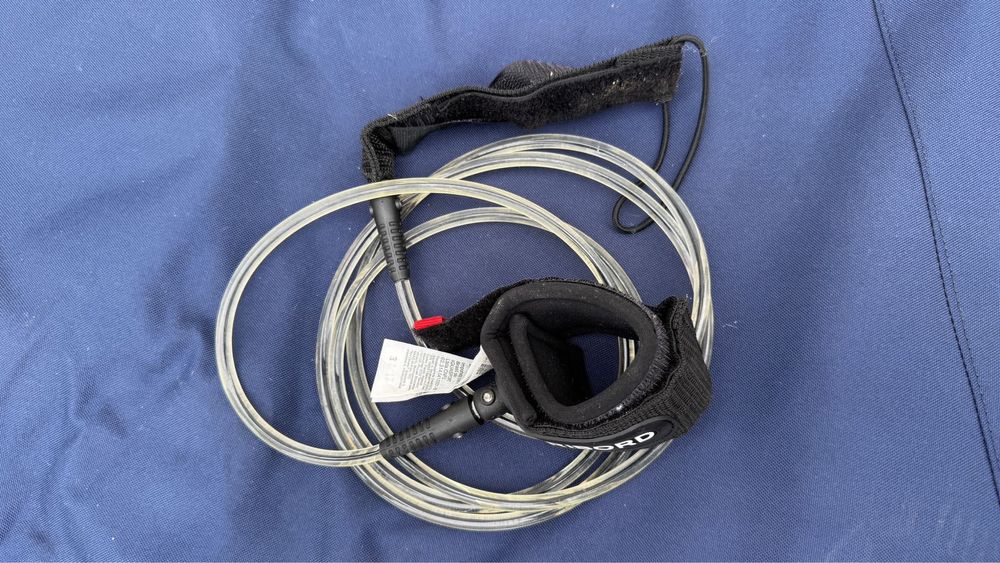 Leash sur tribord novo