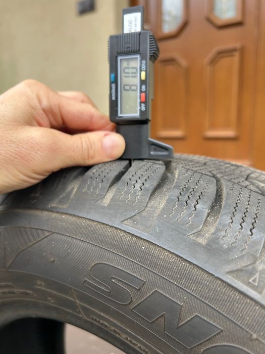 Opony zimowe Toyo Snowprox 195/65/15”