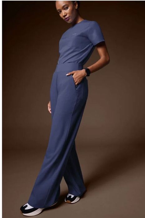 Медичний костюм. США. Hypothesis. Темно синього кольору. Новий.