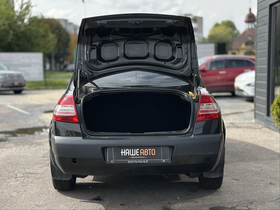 RENAULT MEGANE 2009 року, 1.4 газ/бензин, механіка, передній привід.