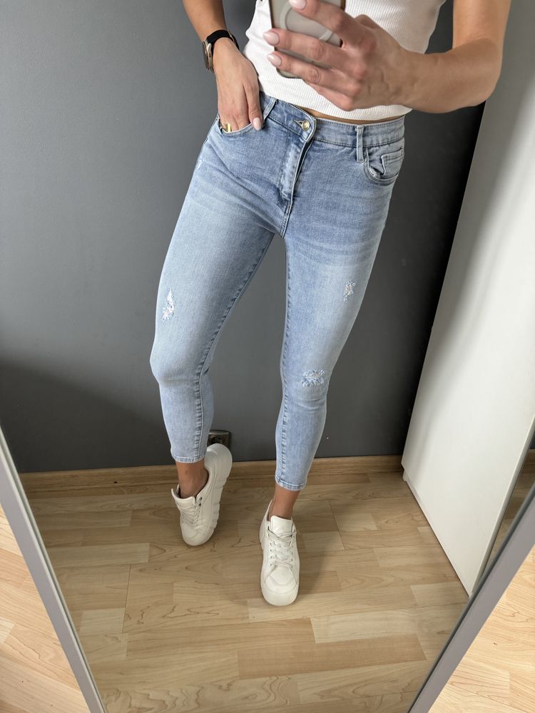 Elastyczne jeansy M.Sara