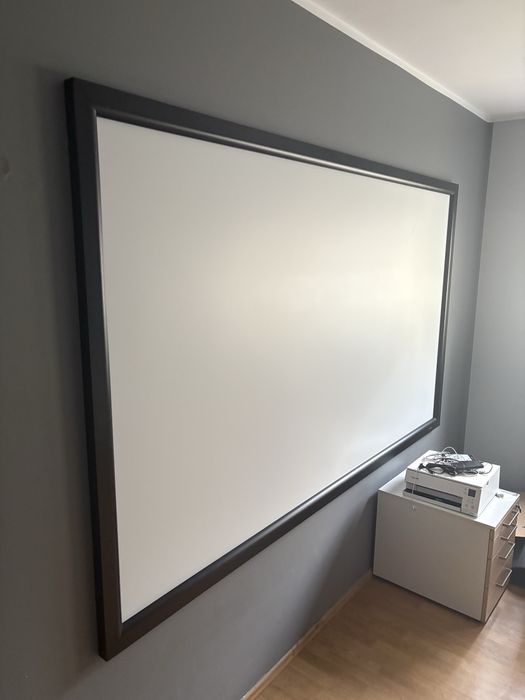 Celexon HomeCinema Frame 240 x 135 cm ramowy ekran projekcyjny