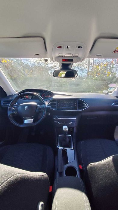 Peugeot 308 SW Carro impecável