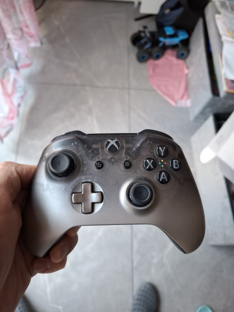 Pad xbox one S/X series PC limitowany phantom