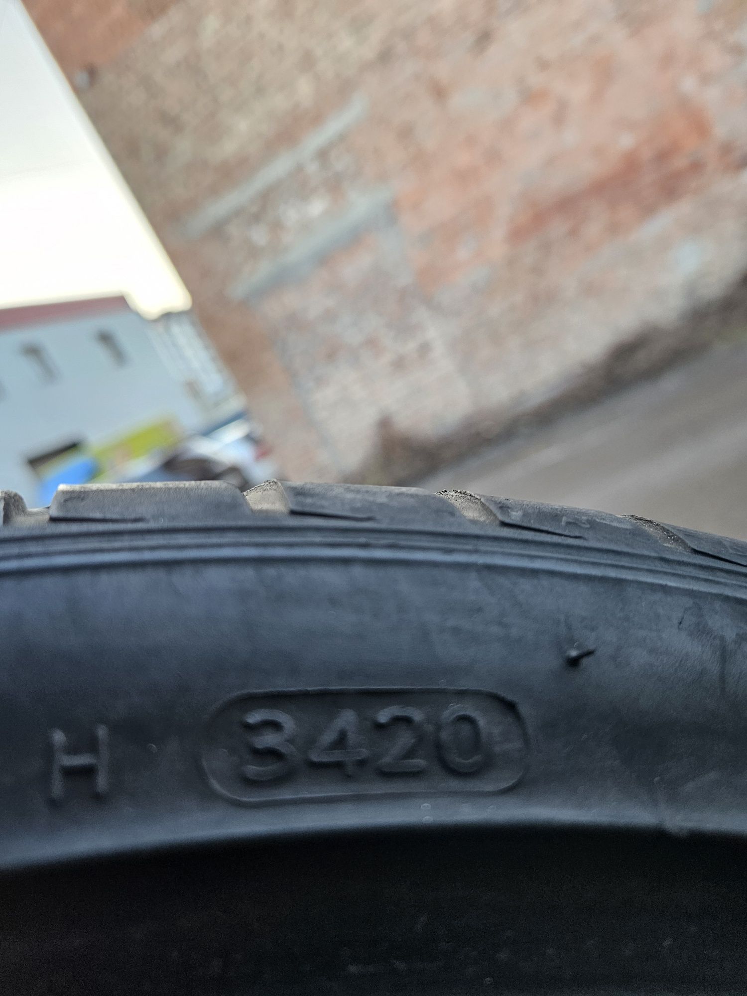 Hankook 235/35r19 комплект 4шт.