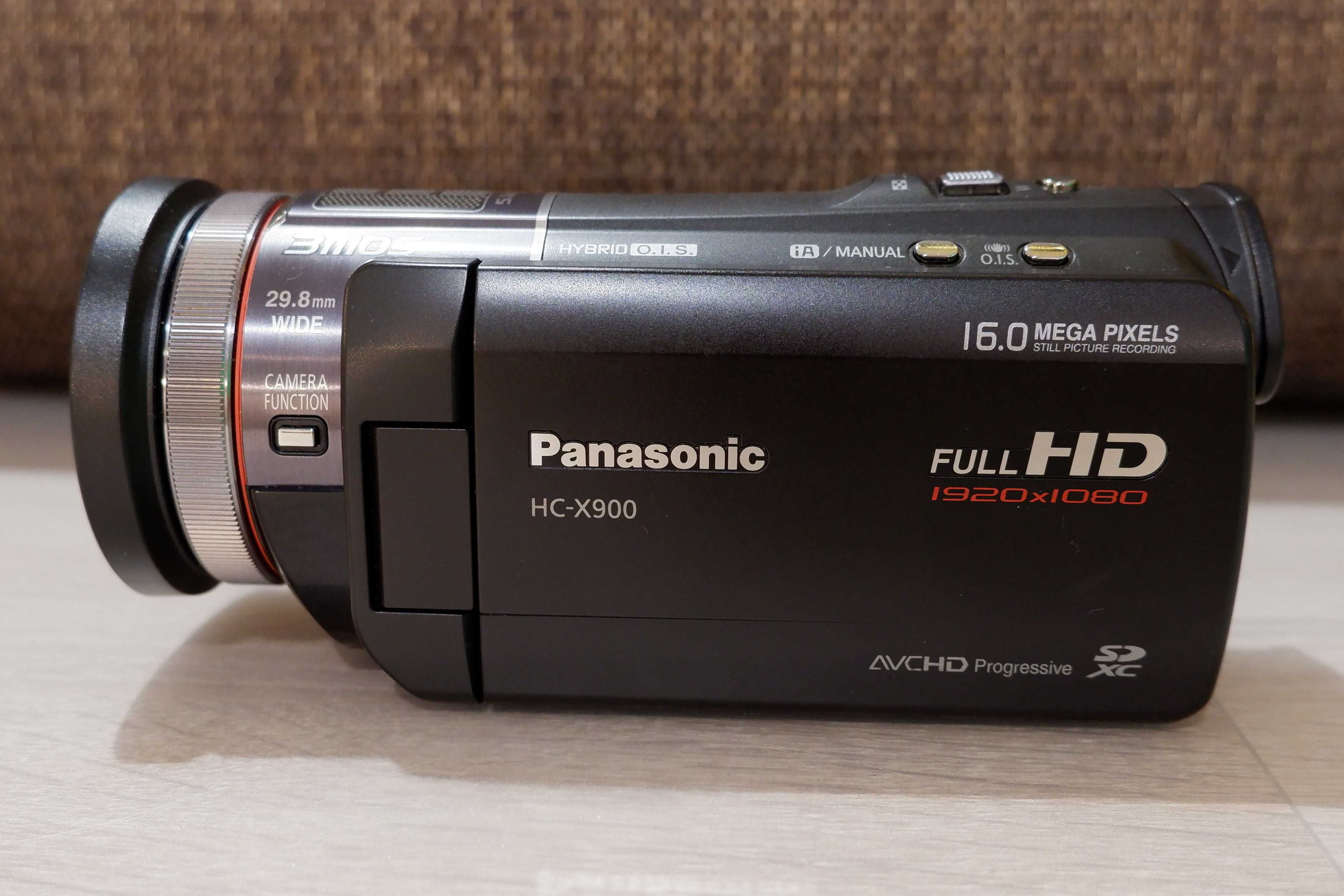 Kamera Panasonic HC-X900 3xMOS FullHD 1080p stan idealny 2 akumulatory