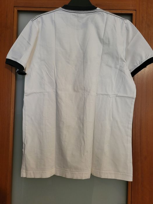 T-shirts tamanho 16 anos