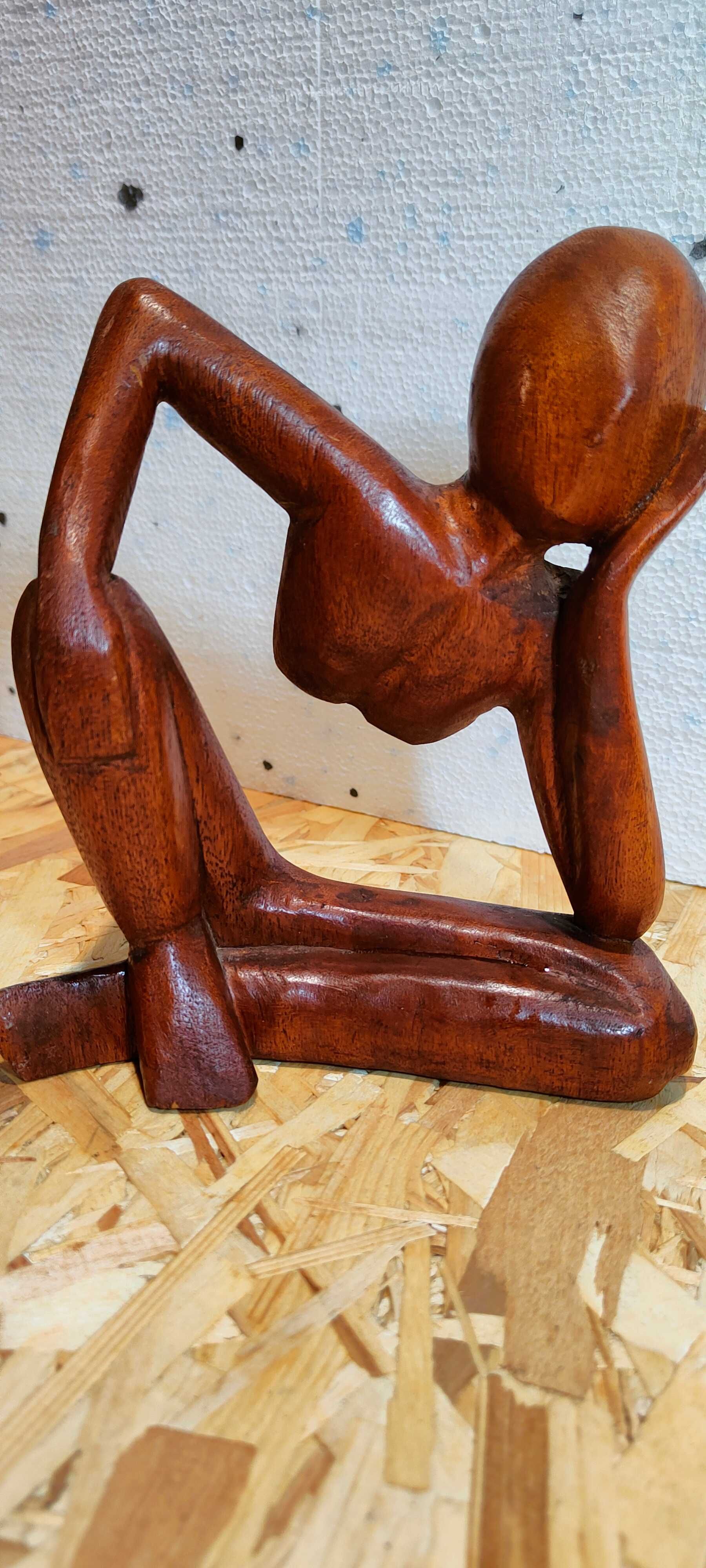Figurka drewniana ręcznie rzeźbiona - Nowa