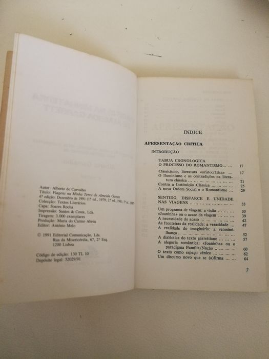 Viagens na minha terra - Livro