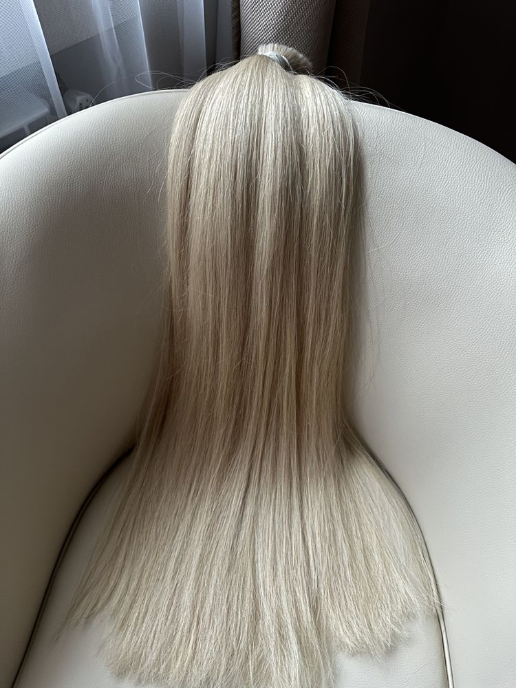 Натуральне біле волосся для нарощення