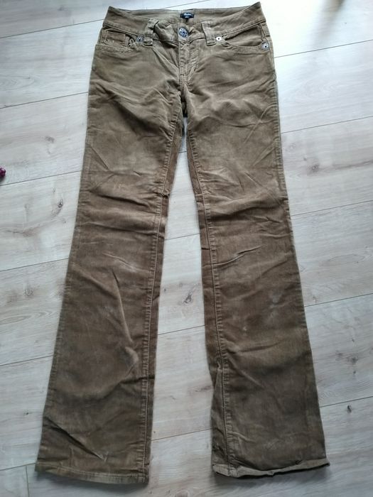 Sztruksy damskie Cubus