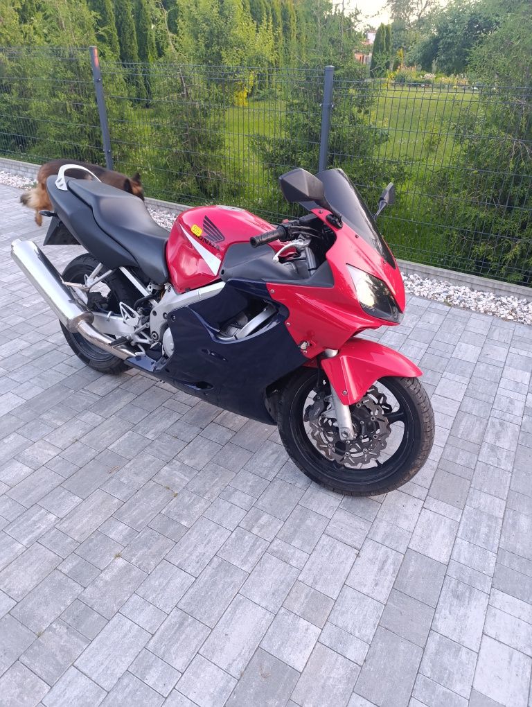 Honda CBR 600 F4i 2002 r.