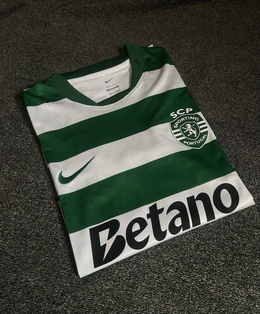 Camisola Sporting - Tamanho M