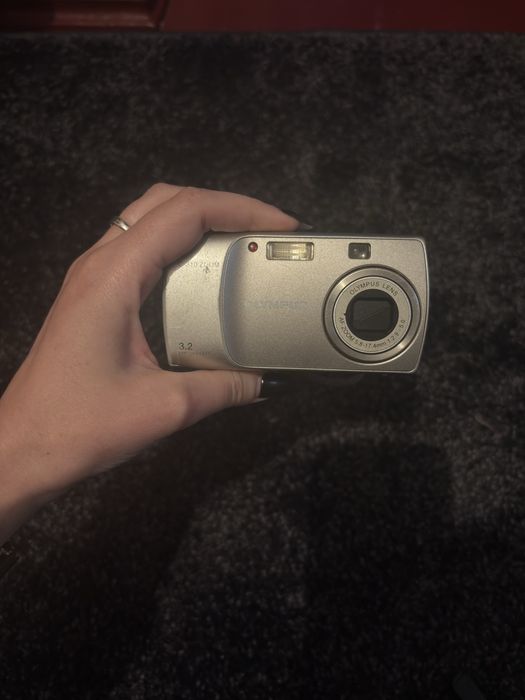 цифровая фотокамера Olympus Camedia C-310ZOOM