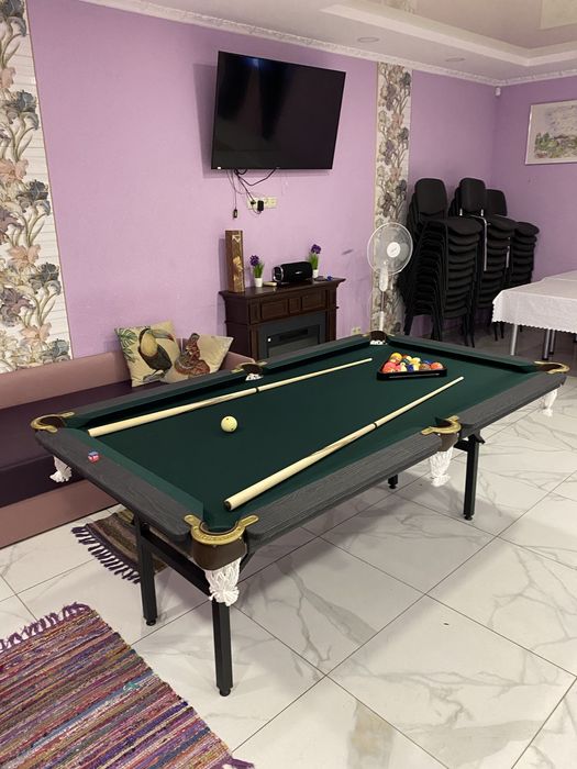 Подобова оренда будинку (до 40 осіб), Троєщина, Деснянський р-н