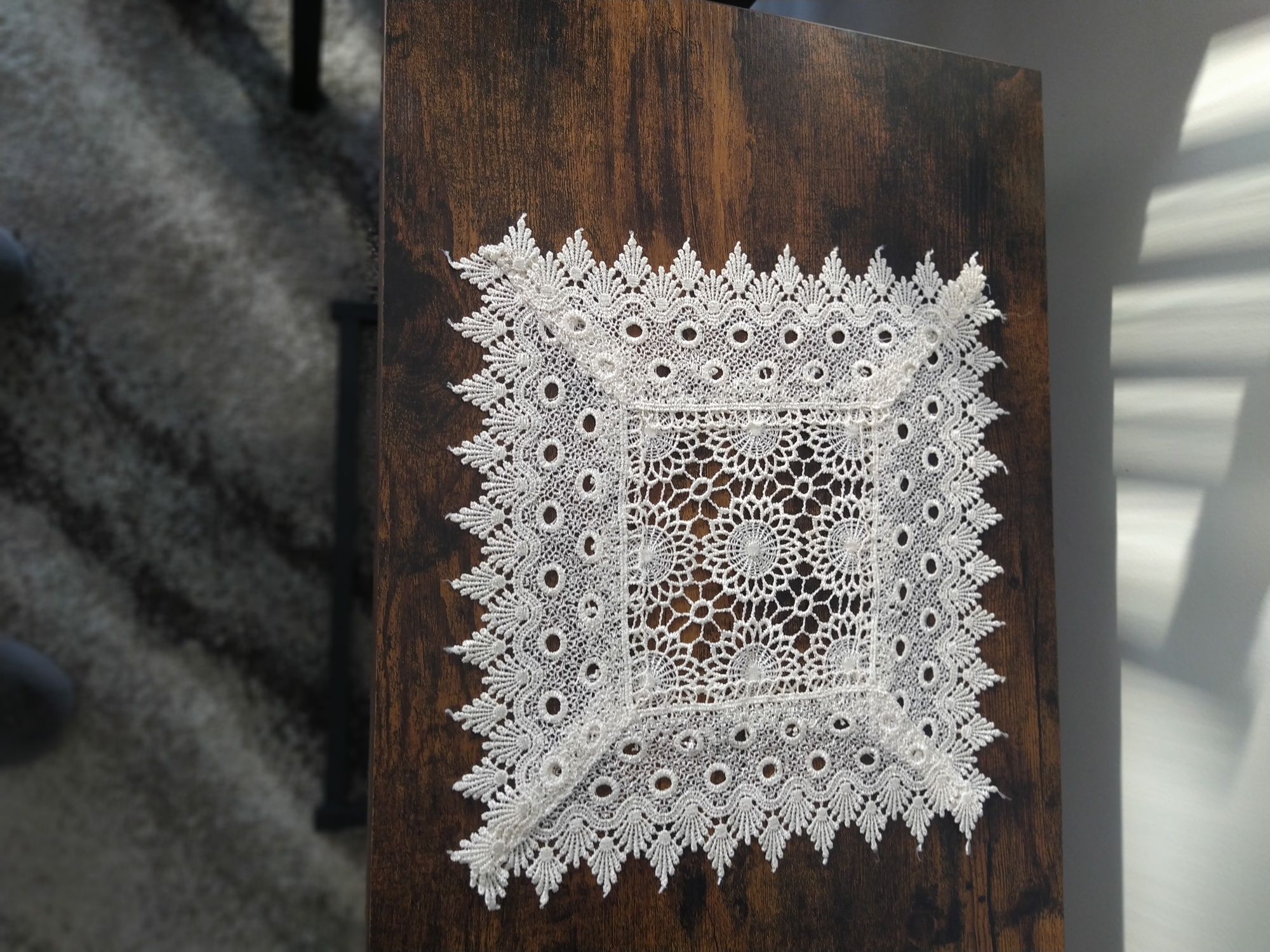 Serwetka ozdobna 28*28cm