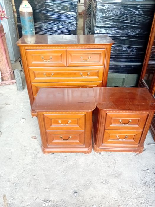 Komplet mebli, szafy, komoda, itp