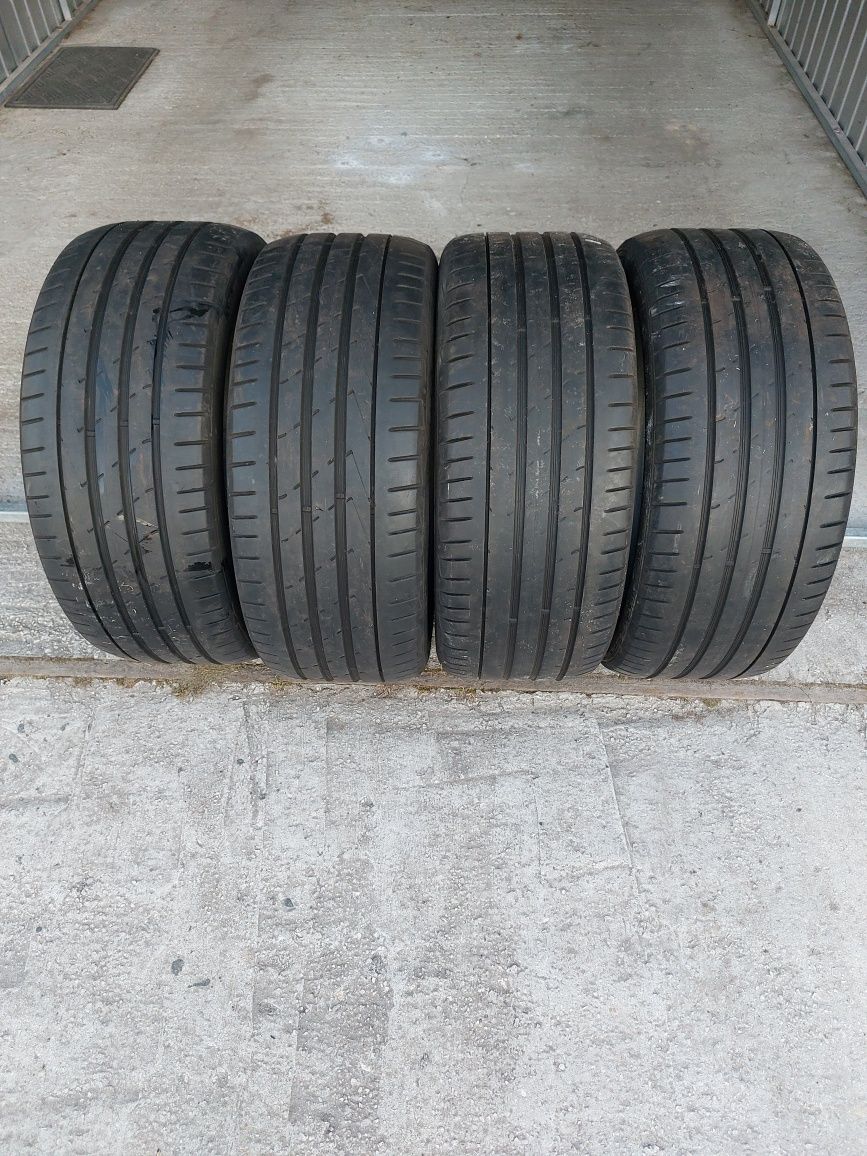 Hankook ventus S1 evo2 245/45/18 100Y