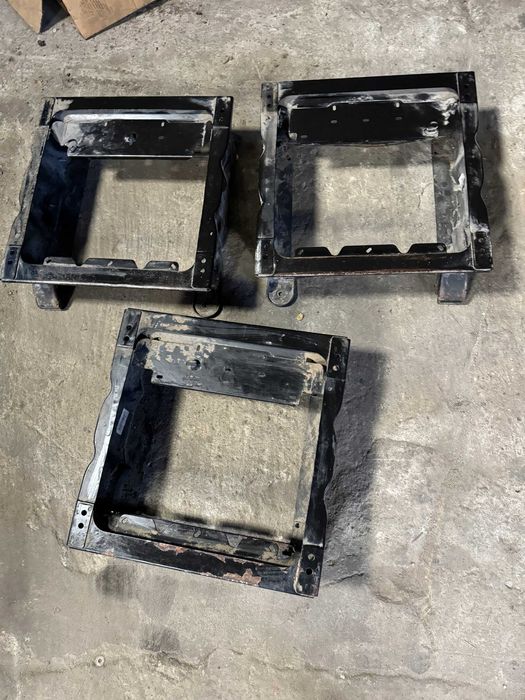 Podstawa fotela kierowcy trafic vivaro primastar