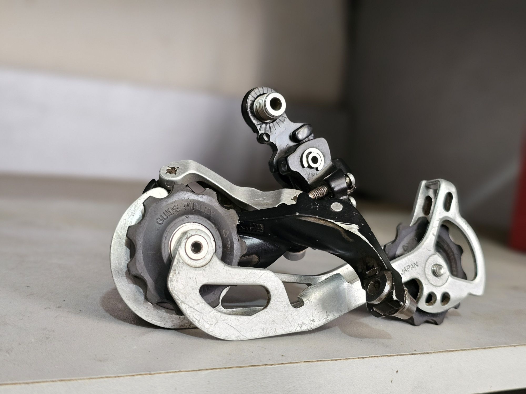 Задній перемикач, переключатель Shimano Deore XT