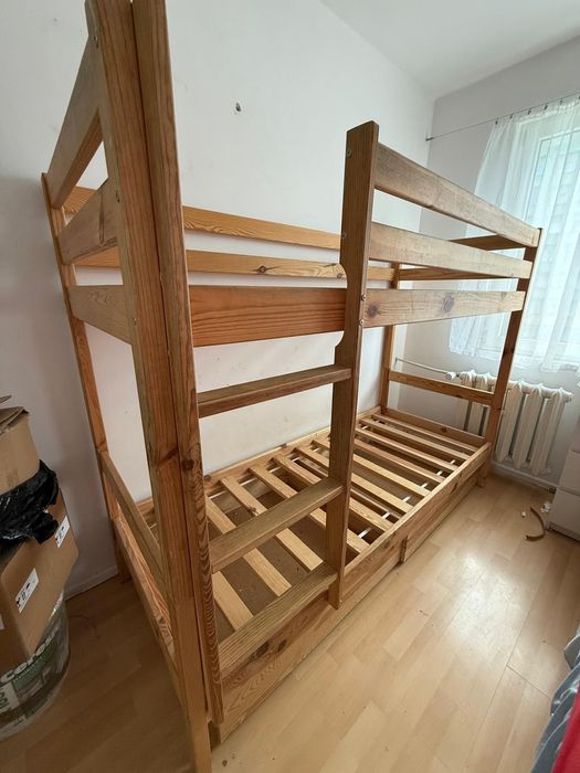 Łóżko piętrowe drewniane + 2 materace  80x200 + 2 szuflady