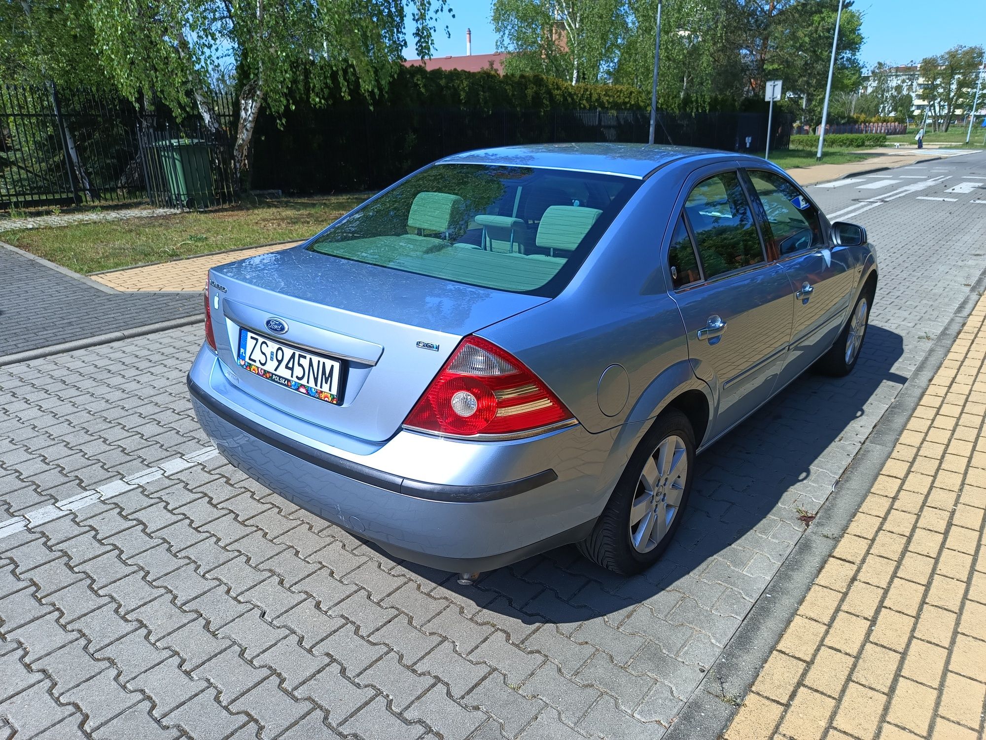 Ford Mondeo 2004 GHiA , 1.8 benzyna SCI Klimatyzacja