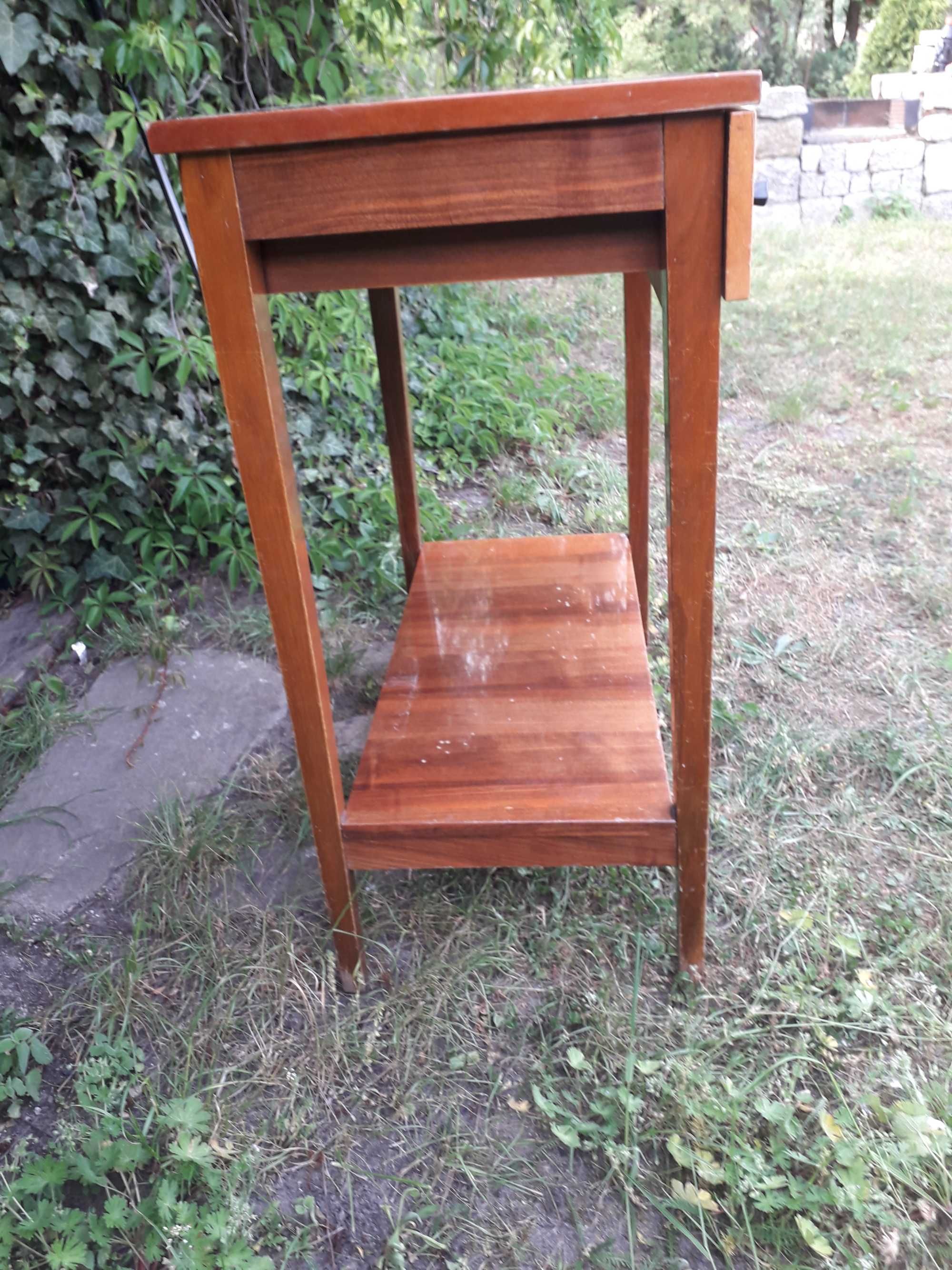 stolik na wysoki połysk z PRL