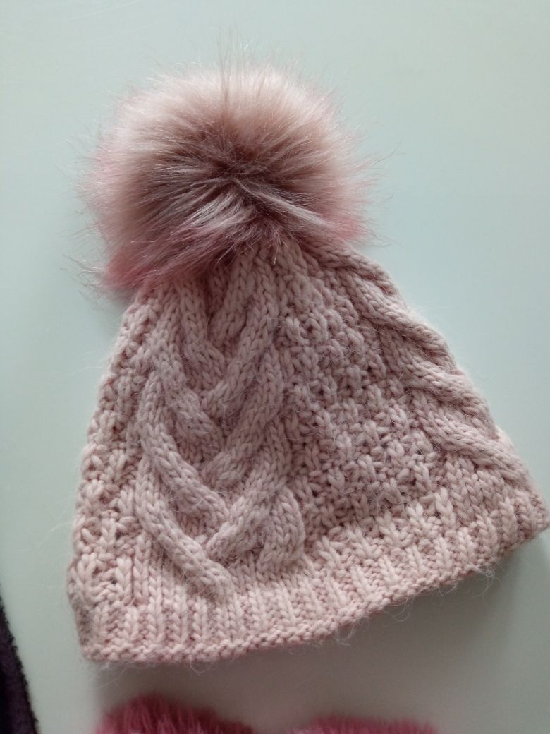 Komplet zimowy - czapka +szła + rękawiczki