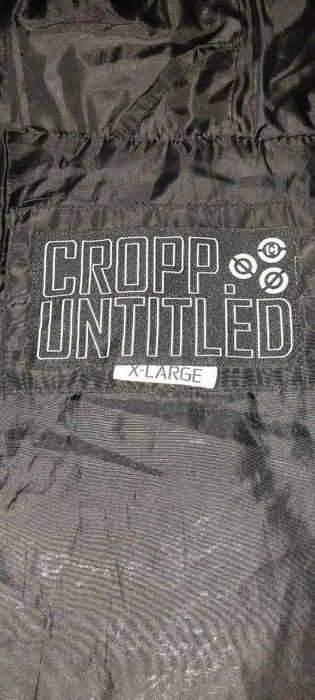 продам мужскую куртку CROPP