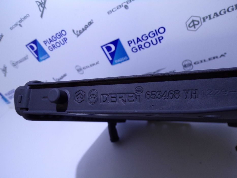 Chłodnica Piaggio MP3 300/400/500cc Oryginał OEM.