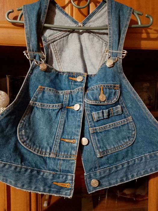 Джинсовий ,,карсетик", жилетка,фірми Levis