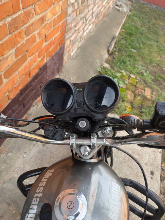 Мопед Mustang 125 кубів