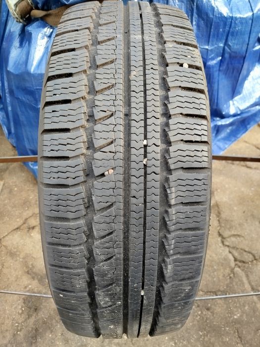 Opona 1szt 215/65/16C 109/107T Nokian Weather Proof C1 Idealna 8,7mm