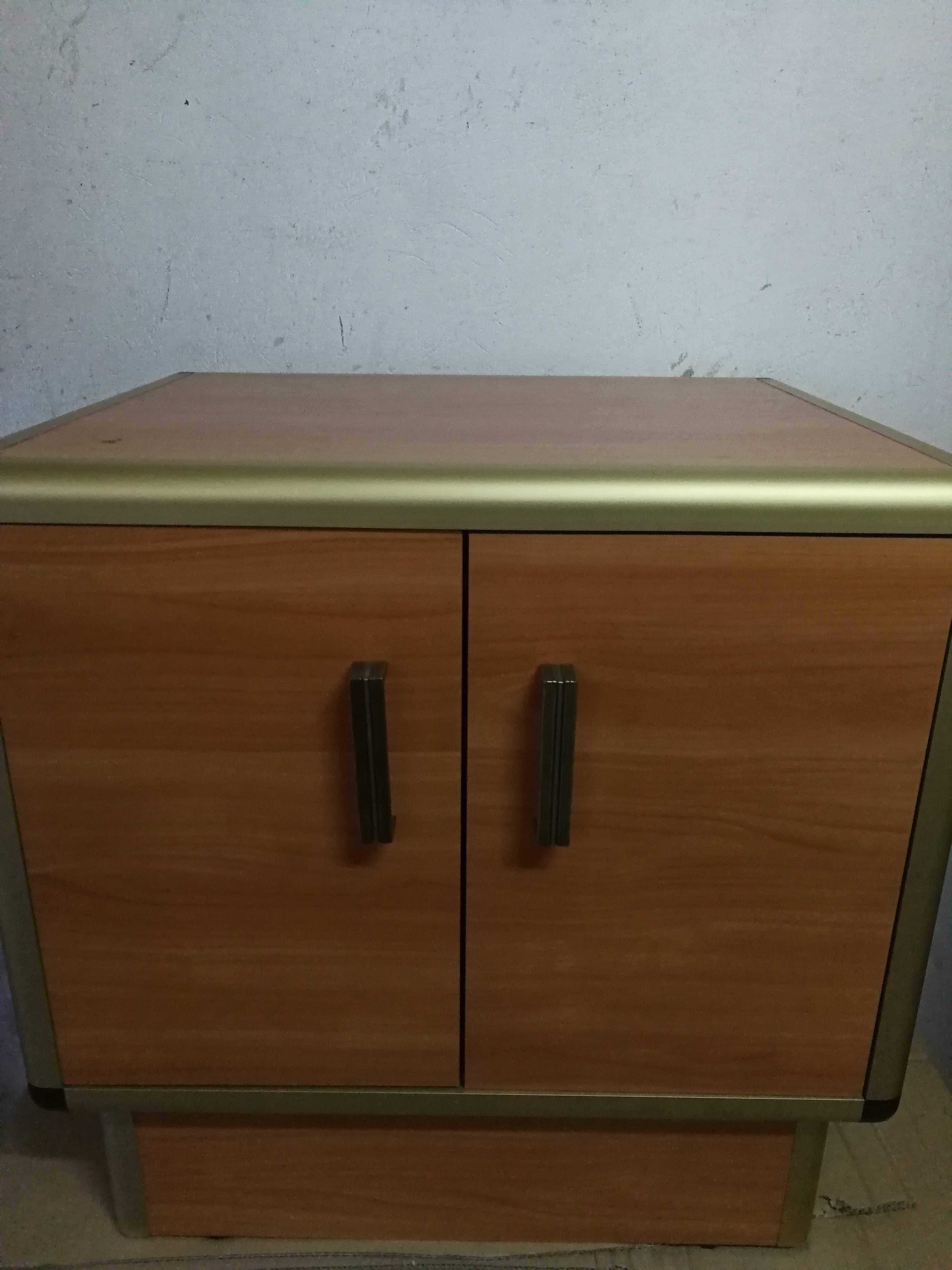 Szafka, 60x60x50 cm.
