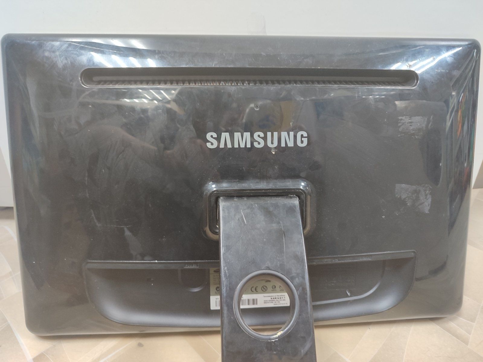 Монитор Samsung ls22