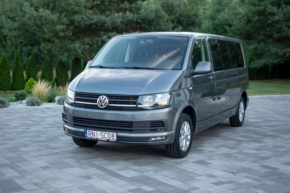Volkswagen Caravelle 150KM PDC HAK Długi kamera KLIMA L2H1 LONG FV23