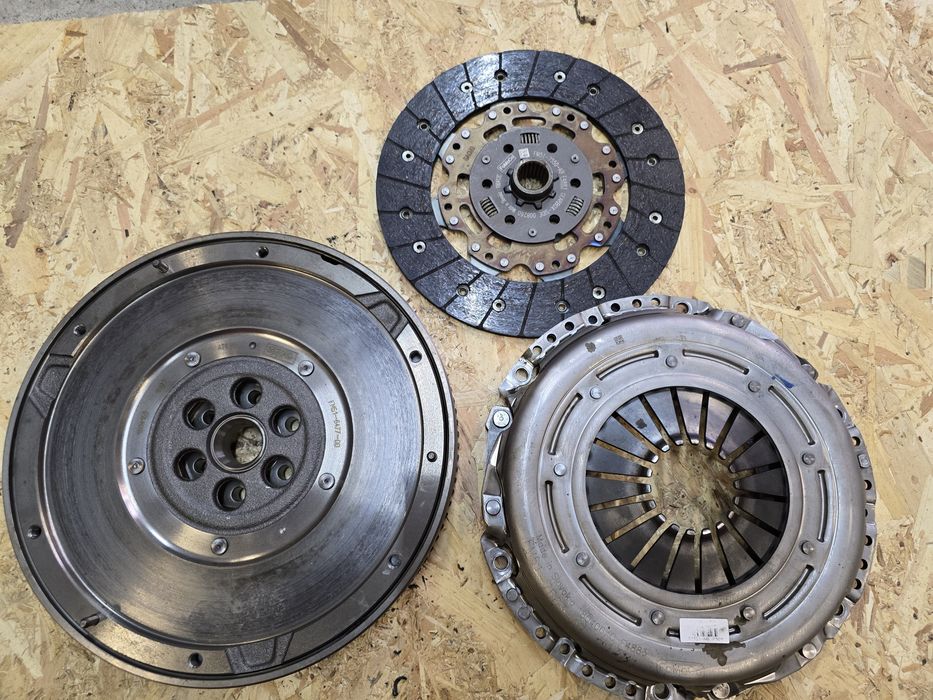 Koło dwumasowe,  sprzęgło, docisk Ford 1.5 EcooBoost