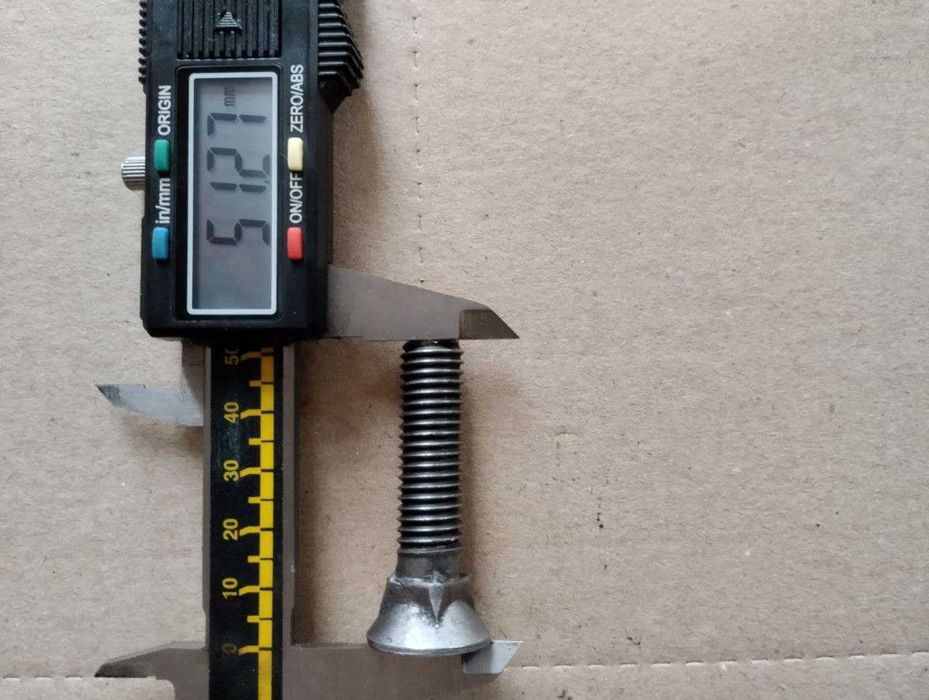 Лемешний болт м12*50