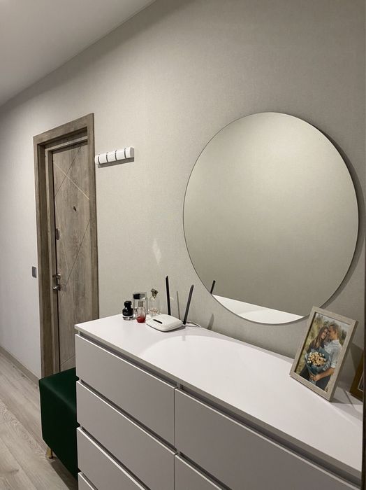 Круглое Loft зеркало без рамы. Настенное зеркало лофт