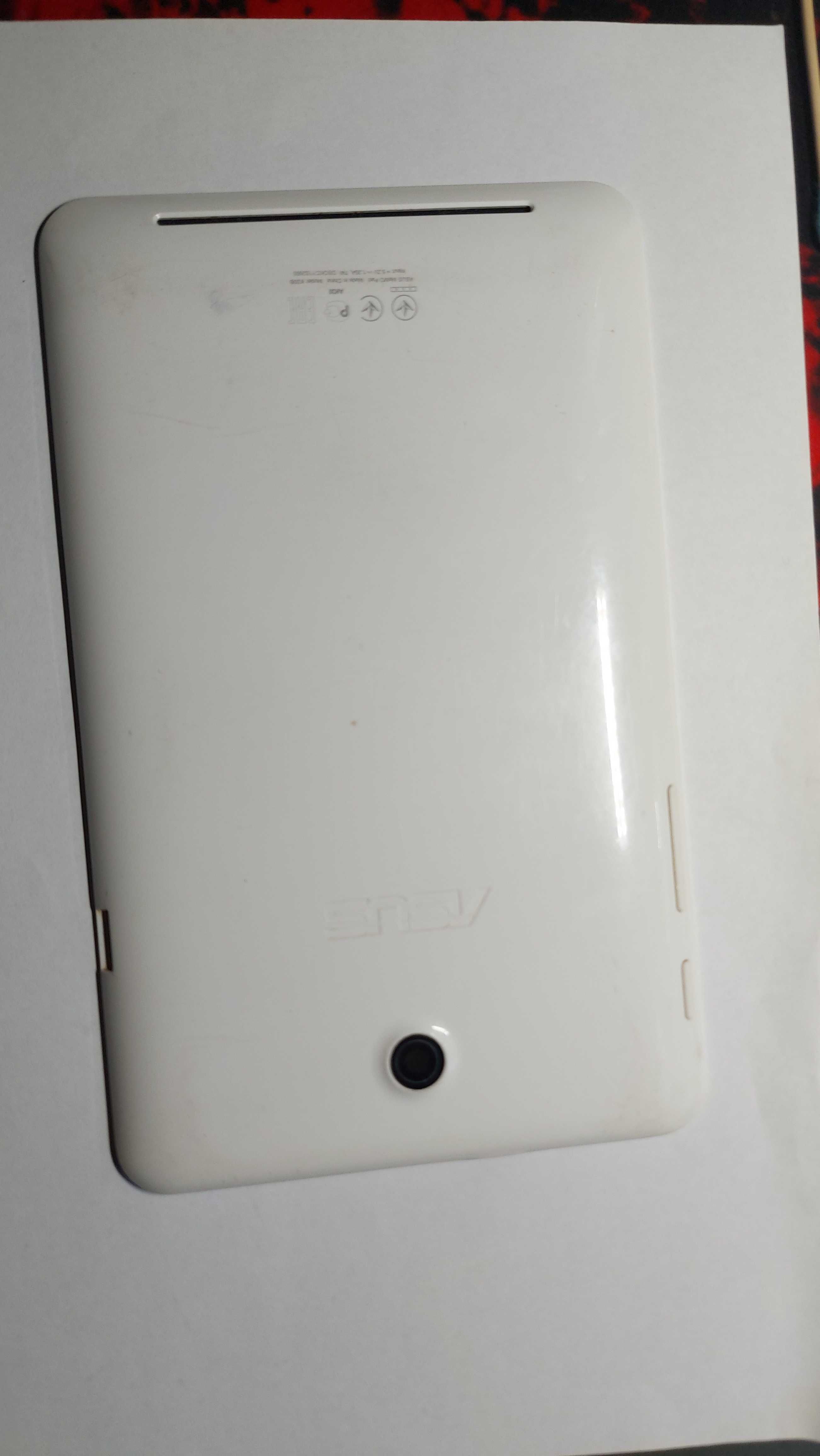 Продам по запчастям планшет ASUS MEMO PAD 7 ME173X