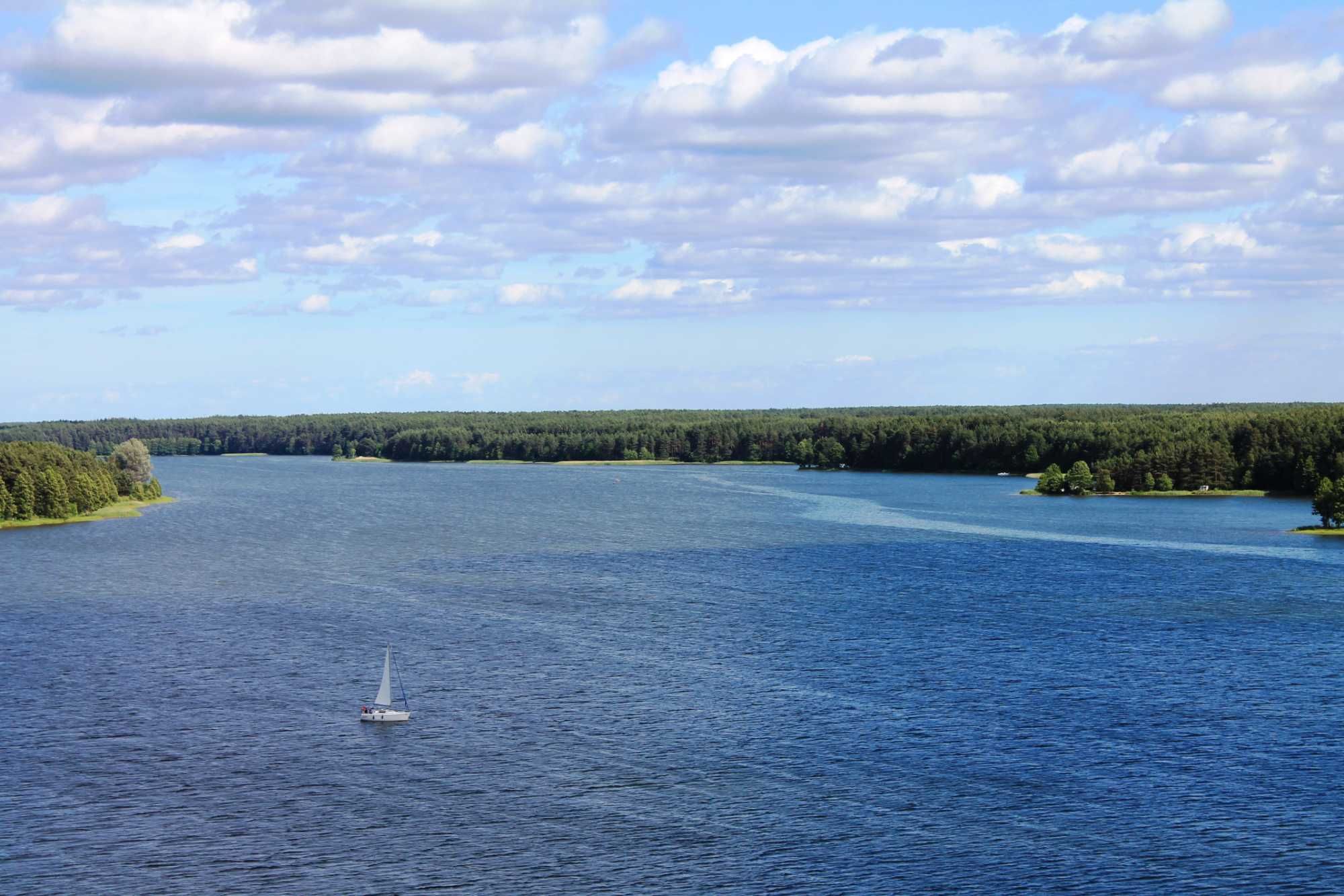 Domek z kominkiem nad rzeką, domki Borsk, kajaki Kaszuby