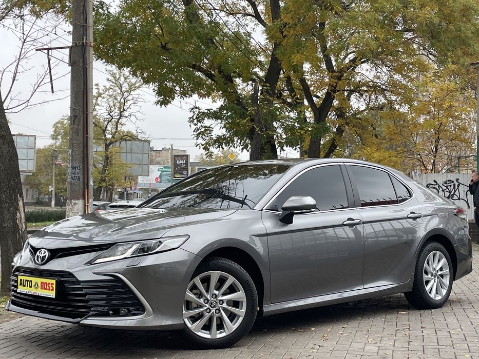 Toyota Camry 2023 року , офіційна