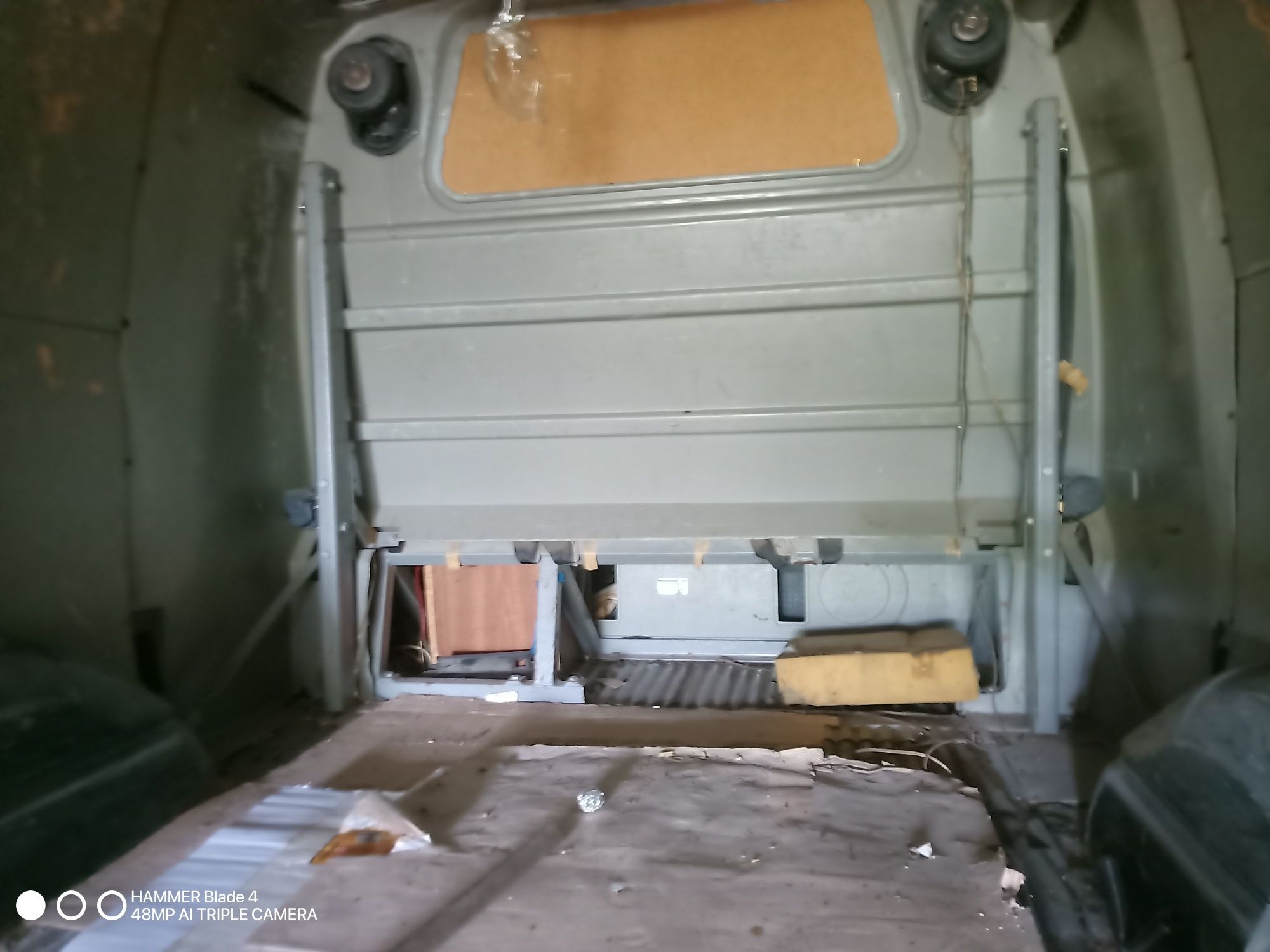 VW T4. 2.5 TDI silnik .skrzynia biegów 2.5 DUJ  EWB. 88 stan bdb