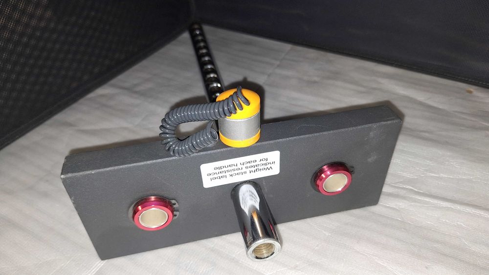 Stos do wyciągu Life Fitness. Nowy. Pulldown