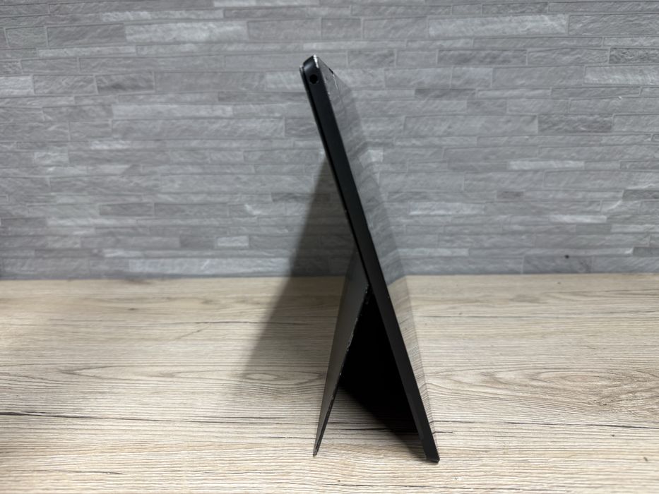 Плата,материнка,surface pro 6 intel i5-8350U/8gb/256gb/на запчастини